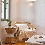 Sun Drop 2 With Mini Pool, 5-Min Walk To Drios Beach Paros Holiday home Drios